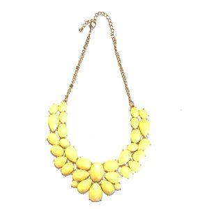 Forever 21 yellow and gold necklace